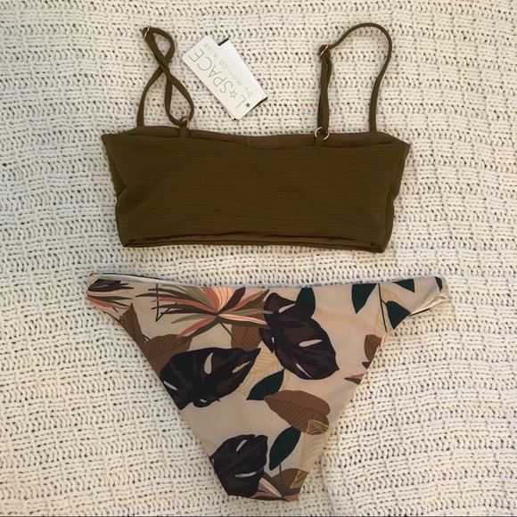 L*Space bikini set - Picture 2 of 3